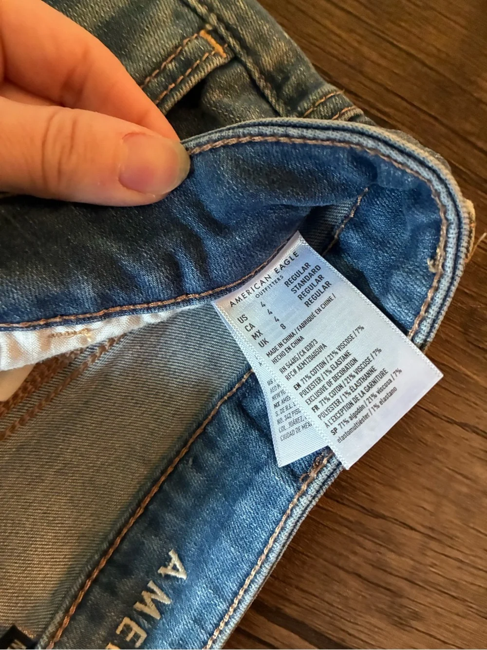 American Eagle Outfitters Women's Bundle of Jeans - Picture 8 of 13